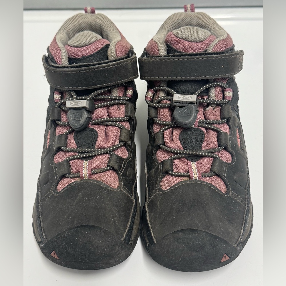 Keen Kids Boots Black and Pink